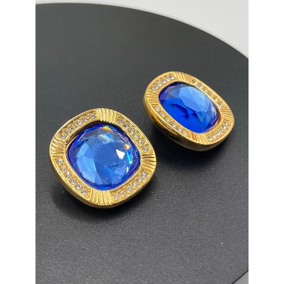 Vintage Swarovski SAL 1980 Large Blue Crystal Pave Crystals Clip on Earrings - Picture 3 of 8